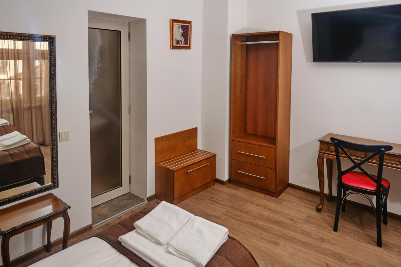 Hotel Splendid Pleven Buitenkant foto